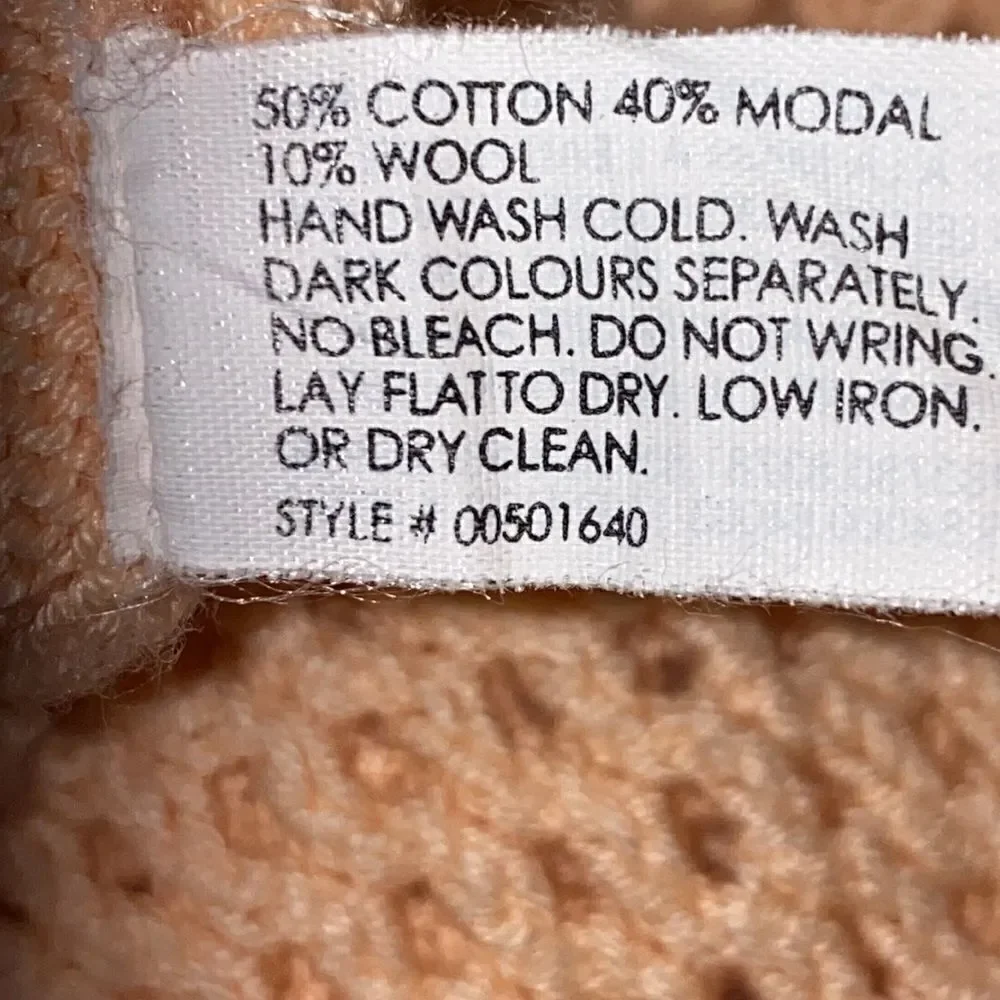 CLUB MONACO Sydney Sweater in Cantaloupe-L